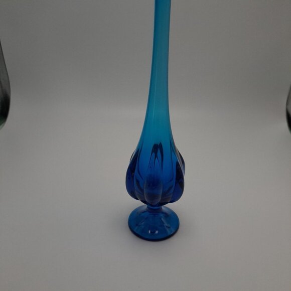 Viking Vintage Bluenique 6 Petal Small 13" Swung Glass Vase - Picture 5 of 9